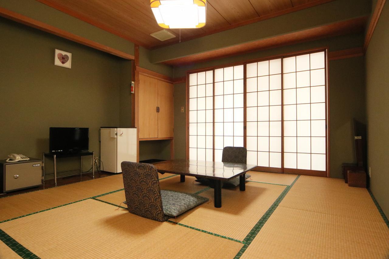 花薫る宿　ホテル山水荘　 山中湖村 エクステリア 写真