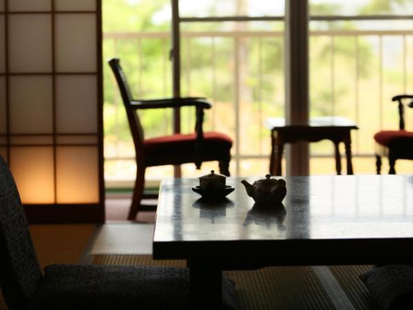 花薫る宿　ホテル山水荘　 山中湖村 エクステリア 写真